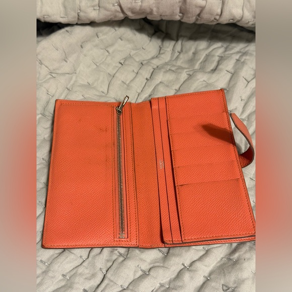 Hermes Peach Orange Women's Wallet - Picture 2 of 5